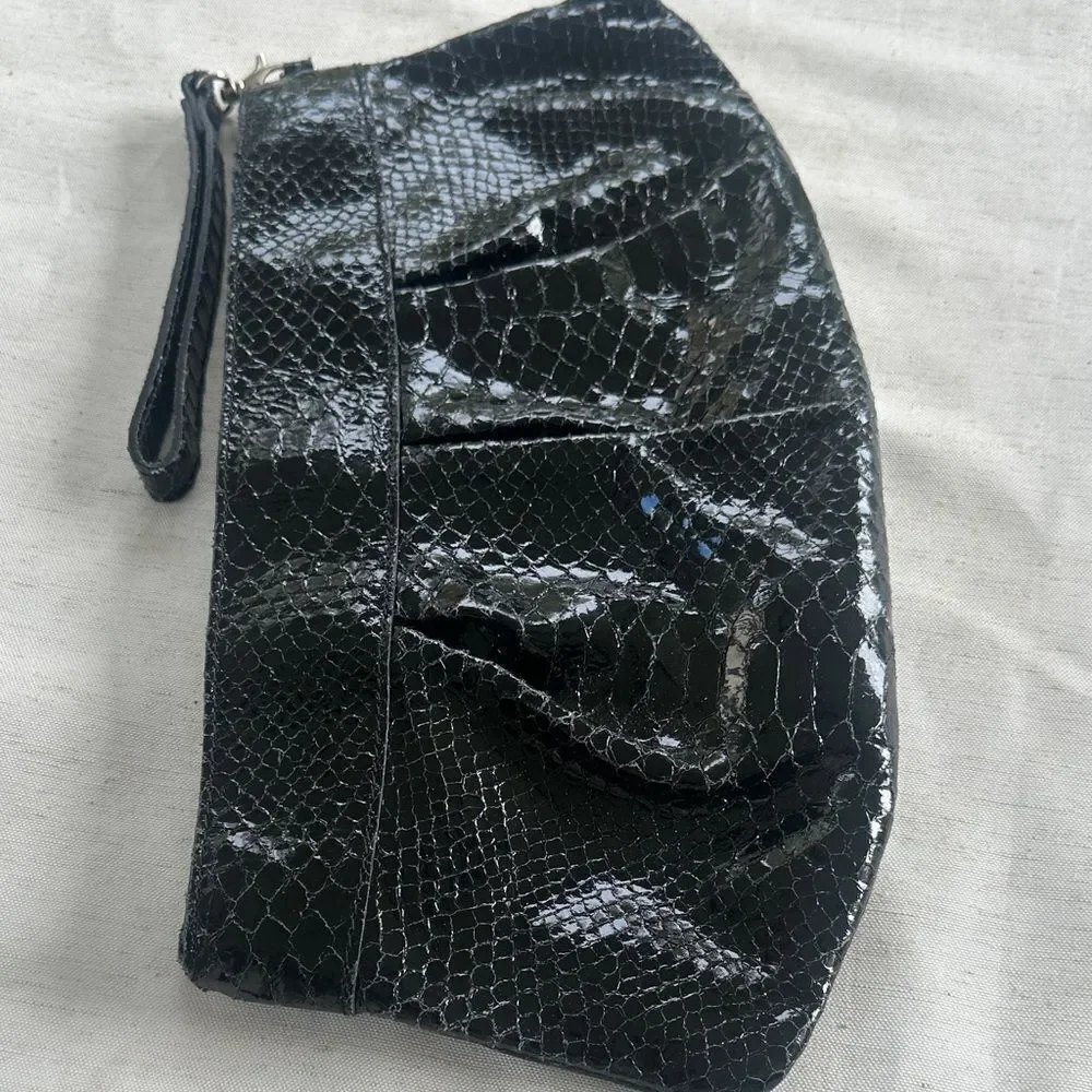 MAURIZIO TAIUTI BLACK LEATHER SNAKESKIN CLUTCH BAG